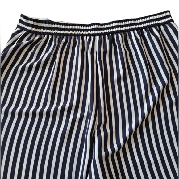 Joseph Ribkoff Navy and White Striped Wide Leg Culotte Pants - Picture 5 of 8